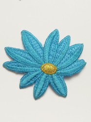 Цветок голубой 7х6см