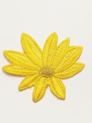 Цветок жёлтый 7х6см