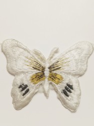 Термоаппликация бабочка-2 белая 7х6см